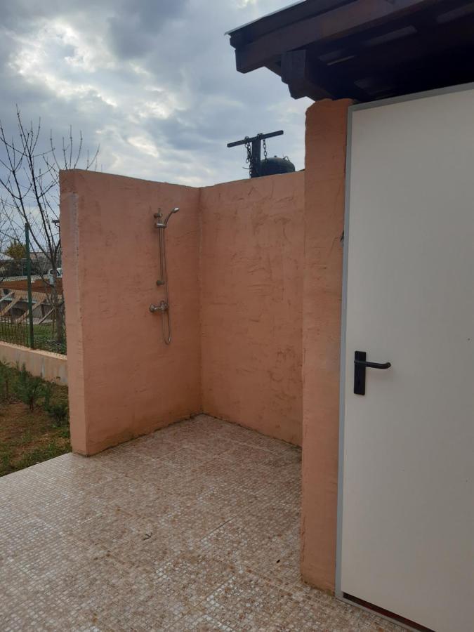 Lave II Cozy House Villa Liznjan Bagian luar foto
