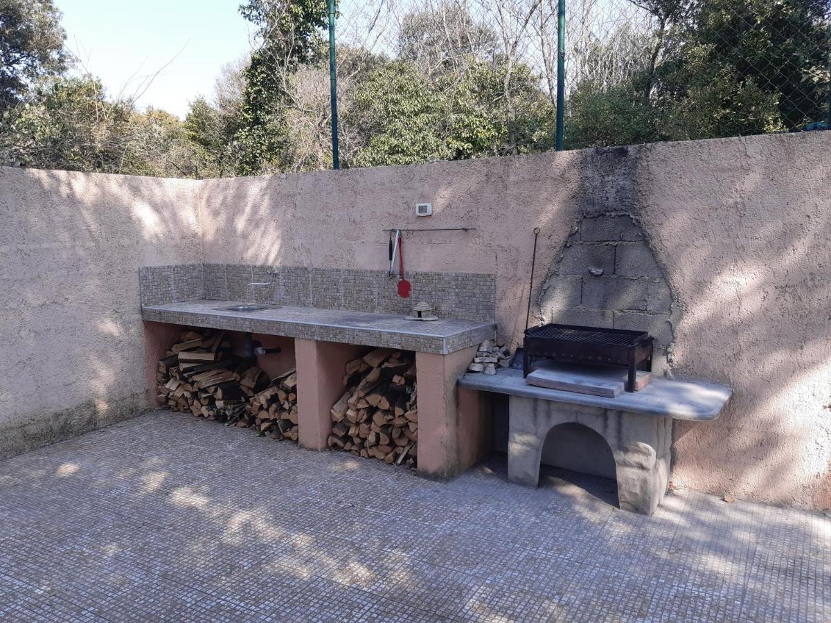 Lave II Cozy House Villa Liznjan Bagian luar foto